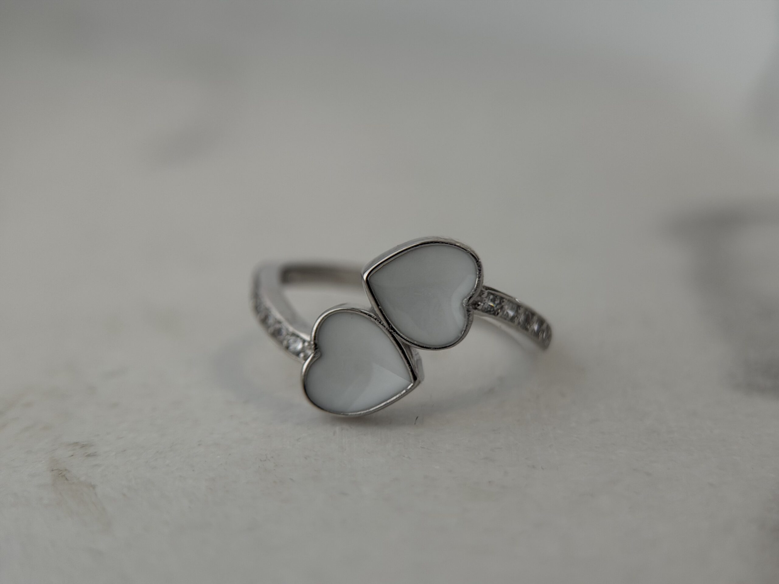 Erinnerungsring aus Sterlingsilber für Muttermilch und Baby Haarlocke oder Spitalsbändchen