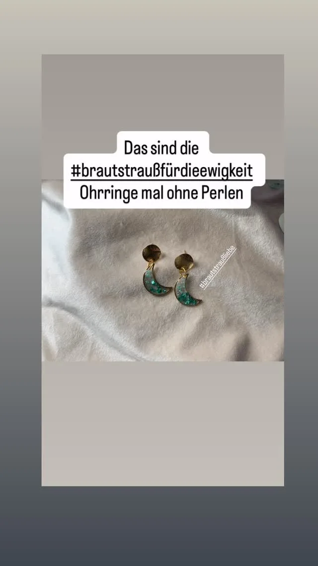 Helft mir mal bitte! Brautstraußblüten in Ohrringen mit Perlen oder ohne? #brautstrauß #brautstraußfürdieewigkeit #erinnerungenzumanfassen